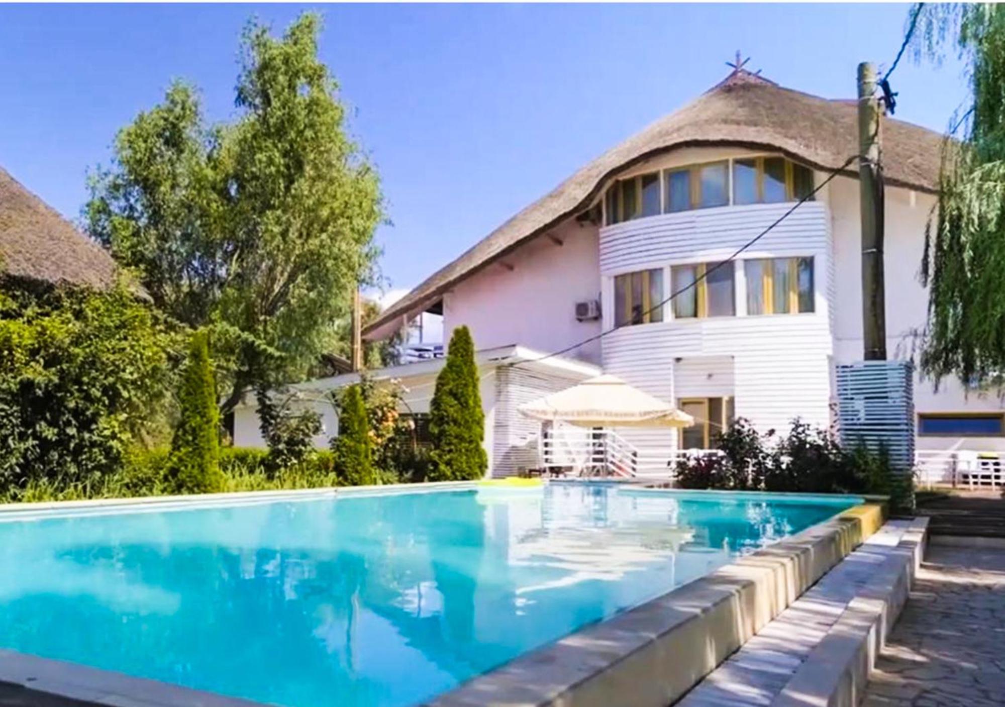 Paradis Hotel Mila Douazeci si Trei Exterior foto