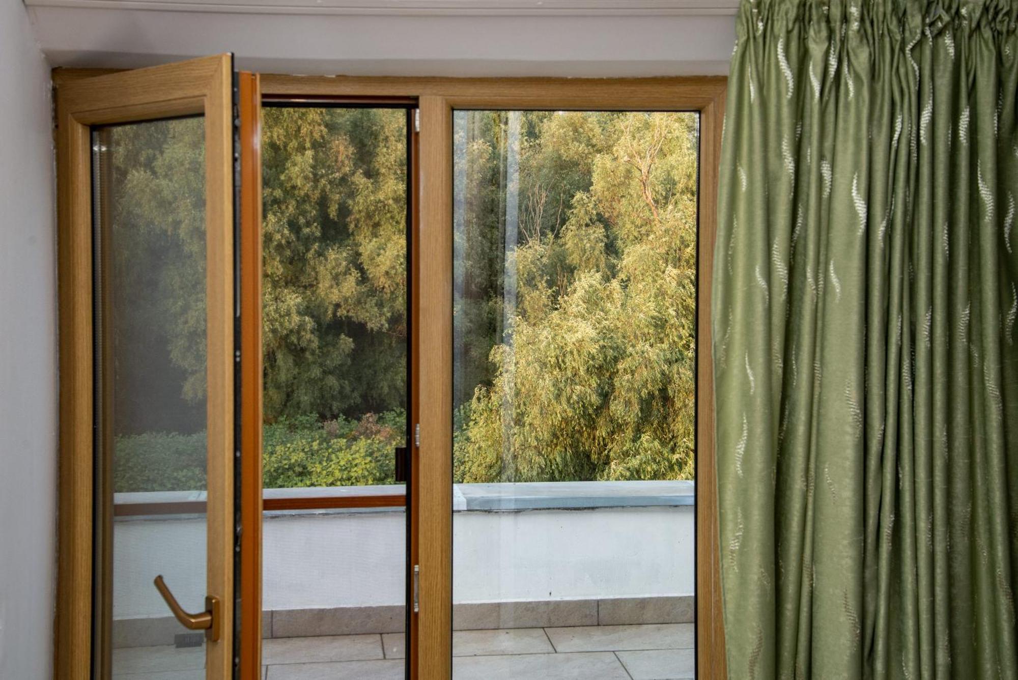 Paradis Hotel Mila Douazeci si Trei Exterior foto